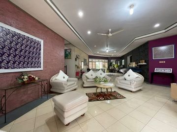Rumah Mewah 2 Lantai dekat Taman Yasmin dekat tol BORR Kota Bogor