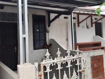 Kontrakan Strategis jl 2 mbl dkt jl Ry Tol & Stasiun Kranji Bekasi