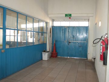 EDIFICIO EN VENTA EN QUERETARO. IDEAL PARA GUARDERIA Y PREESCOLAR