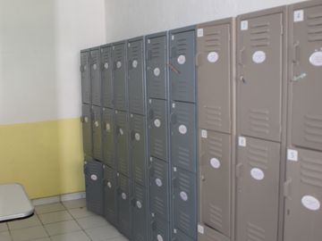 EDIFICIO EN VENTA EN QUERETARO. IDEAL PARA GUARDERIA Y PREESCOLAR