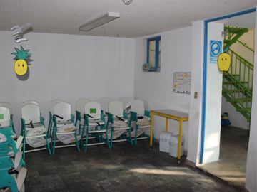 EDIFICIO EN VENTA EN QUERETARO. IDEAL PARA GUARDERIA Y PREESCOLAR