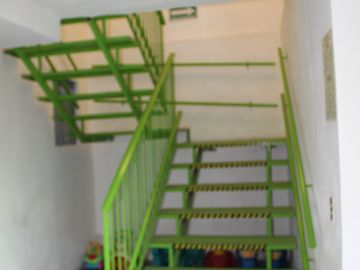 EDIFICIO EN VENTA EN QUERETARO. IDEAL PARA GUARDERIA Y PREESCOLAR