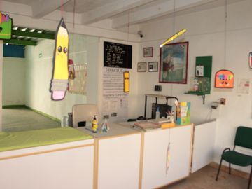 EDIFICIO EN VENTA EN QUERETARO. IDEAL PARA GUARDERIA Y PREESCOLAR