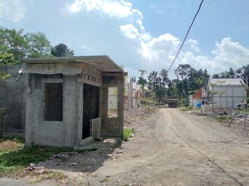 Gaya Eropa dalam Perum Elite Dekat Tol Jogja