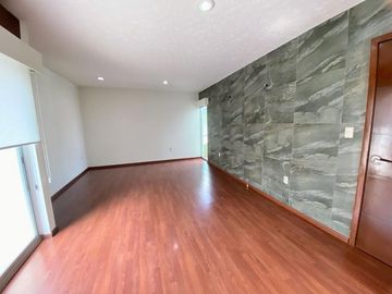 Casa Venta Residencial status en Metepec, zona Ave La Asunción cerca de Portofino