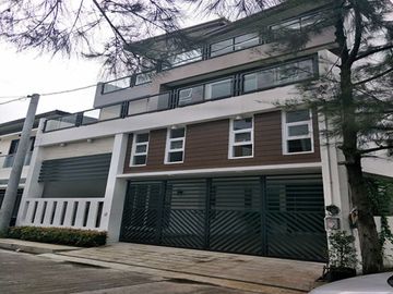 Modern Townhouse For Sale In Pasig PH942