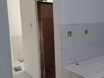 Dijual & Disewakan Rumah Lokasi Di Jl. Raya Darmo Permai Selatan, SBY