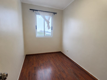 Se Arrienda Departamento 3 Dormitorio 2 baño y Estac