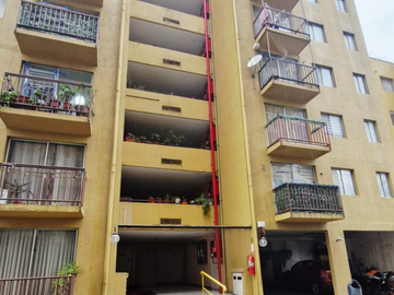 Se Arrienda Departamento 3 Dormitorio 2 baño y Estac