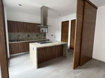 CASA MP EN PRIVADA SAN ANGEL IV