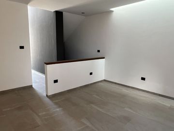 CASA MP EN PRIVADA SAN ANGEL IV