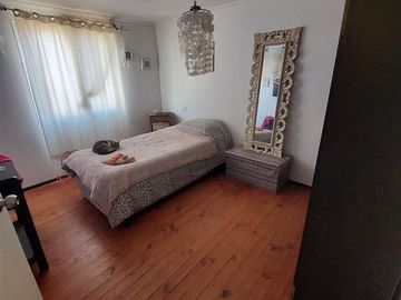 En venta sitio con casa 3d+1b Villa Alemana