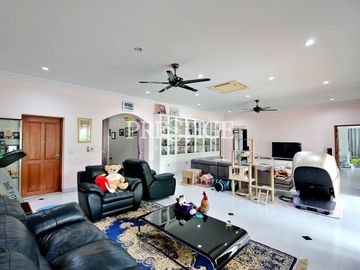 Sweet Home 2 – 4 bed 4 bath in North Pattaya PP10282