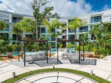 Estudio con terraza privada, asador y comedor en exterior , eco tecnología