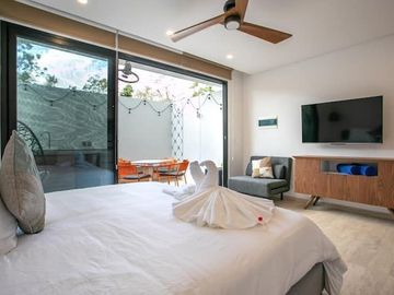 Estudio con terraza privada, asador y comedor en exterior , eco tecnología