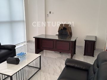 DIJUAL RUKO BARU 3 LANTAI DI PINGGIR JALAN BESAR RAWAMANGUN