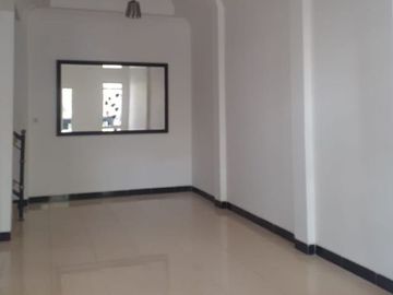 Rumah Minimalis Siap Huni di Cluster Taman Victoria Sentul City Bogor