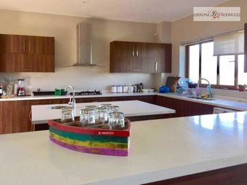 Casa en Venta en Parcela con 2 casas en Lomas de Mantagua