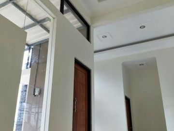 Rumah Villa Kolam Renang Pribadi Cicilan Loss di Dau Dekat Kota Malang
