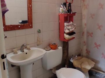 VENDO CASA EN BARRIO 9 DE JULIO (NECOCHEA)