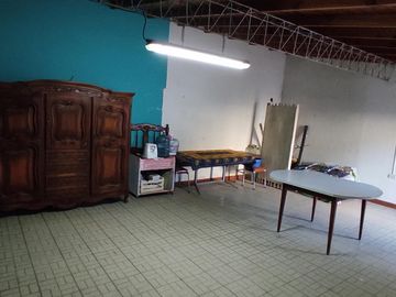 VENDO CASA EN BARRIO 9 DE JULIO (NECOCHEA)