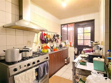 Casa en venta de 6 dorm. en Ñuñoa