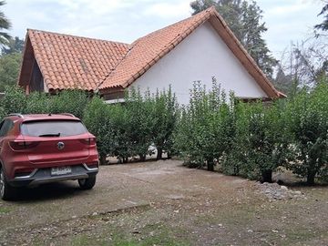 Casa en venta de 4 dorm y 3 baños en Carampangue