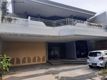 Rumah Jl Embong Kenongo Hdp utara Cocok untk kantor