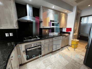 Departamento en venta en Tikal 705 Playa Diamante