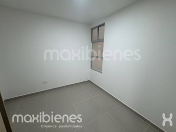 apartamento en arriendo en  calle larga. Cod A72206
