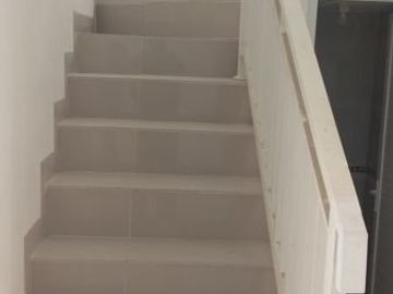 Rumah 2 Lantai Siaph Dekat Exitt Toll Desari
