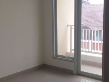 Rumah 2 Lantai Siaph Dekat Exitt Toll Desari