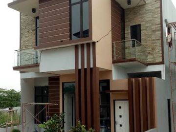 Rumah mewah SMARTHOME hunian muslim strategis di Ciracas