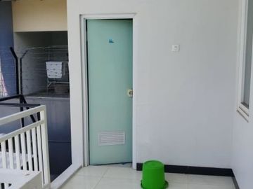 Disewakan Rumah Minimalis 2 Lantai Siap Huni Wiyung Brantas Permai