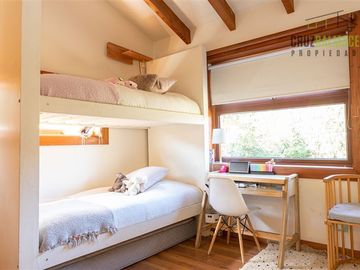 Casa en arriendo de 4 dorm. en Puerto Varas