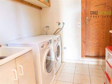 Casa en arriendo de 4 dorm. en Puerto Varas