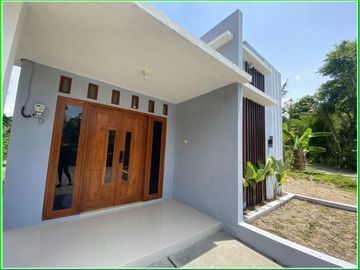 Rumah Cantik 300Jt-An Dalam Perum Area Randusari