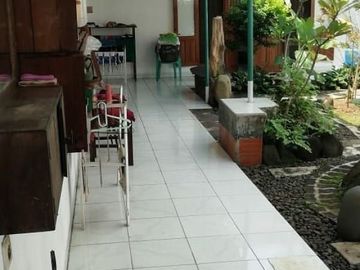 Rumah second asri dan luas 3, 5 m di depok pancoran mas