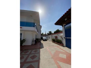 VENDE Y/O ARRIENDA CASA USO MIXTO PUERTO COLOMBIA