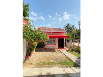 VENDE Y/O ARRIENDA CASA USO MIXTO PUERTO COLOMBIA