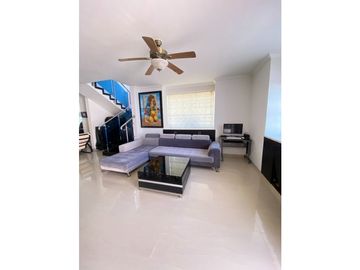 VENDE Y/O ARRIENDA CASA USO MIXTO PUERTO COLOMBIA