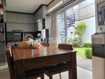 Golden Park Serpong (Dekat Binus Bsd) View Rumah Depan Taman