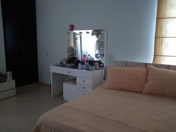 casa en venta en salgar. Cod V88997