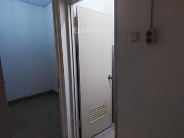 Rumah Siap Huni Di Cluster Ifolia Bekasi 4 KT Kitchen Set 3 AC