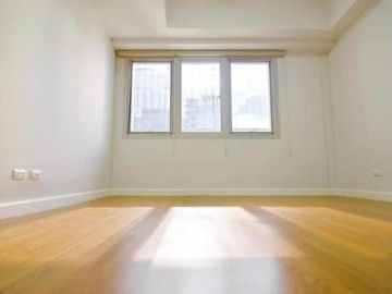 Condominium Rush 3br Condo for Sale in Two Maridien BGC Fort Taguig