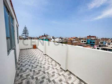 VENDO DUPLEX CON TERRAZA FRENTE A PARQUE