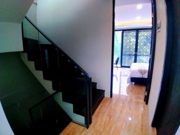 Rumah Baru 3 Lantai Luas 138 di Villa Puncak Tidar kota Malang