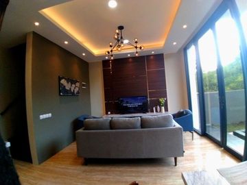 Rumah Baru 3 Lantai Luas 138 di Villa Puncak Tidar kota Malang