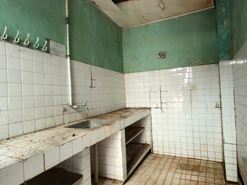Rumah Bangunan Lama Di Kayu Putih Pulogadung S8665