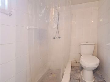 Venta Casa/Hostal, 13D/7B, cercano a Clínica Alemana, Osorno